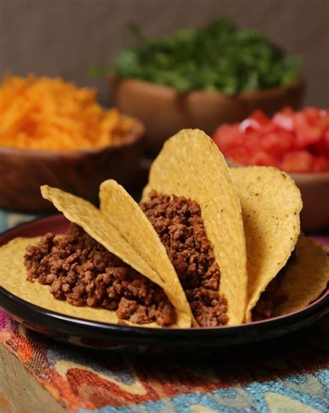 Add in pickle slices, diced red onion, or chopped tomatoes, and it's basically a this healthy ground beef skillet recipe is great for breakfast. Ground Beef Tacos | Kid-Friendly Meals | POPSUGAR Family ...