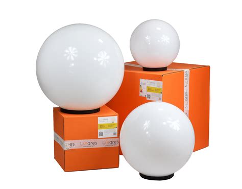 The balls are solar powered and charge up during the day, then automatically turn on at dusk! Set of decorative garden balls 25 cm 30 cm 40 cm + 3x RGB ...