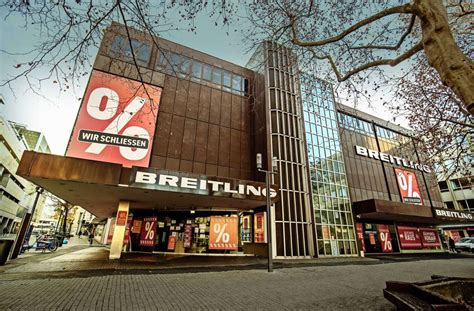 Ein eigenheim zu haben ist für viele menschen ein großer wunsch. Marktplatz Stuttgart: Kommt ins leer stehende Breitling ...