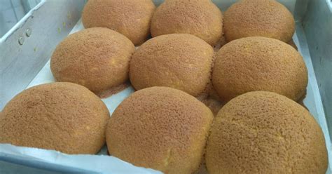 Percobaan resep roti blueder ekonomis ini menghasilkan roti bluder yang tetap lembut, mengembang dan ringan. 7.547 resep roti empuk enak dan sederhana - Cookpad