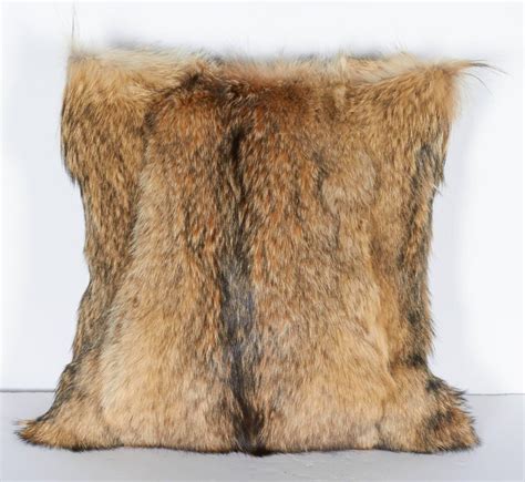 Use these pillows for sale and enjoy the optimum restful feeling. Luxury Coyote Fur Throw Pillows For Sale at 1stdibs