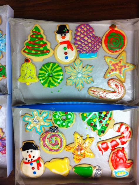 Log in to see photos and videos from friends and discover other accounts you'll love. Angela Anderson Art Blog: Christmas Cookie Decorating ...