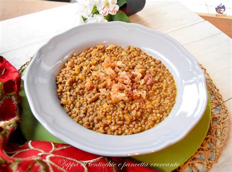 Per preparare la pasta e lenticchie iniziate facendo scaldare il brodo vegetale già filtrato, vi dopo. Zuppa di lenticchie con pancetta croccante-ricetta squsita ...