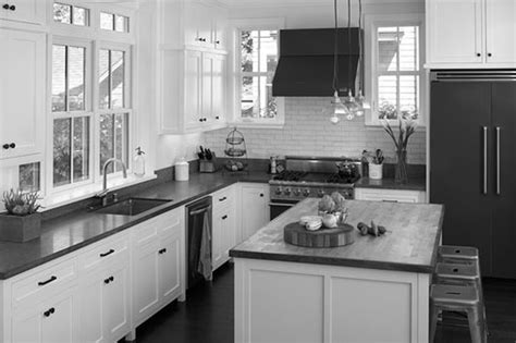 Like for example, add this kitchen style for those who love the traditional look and want something like that for their black and yellow color schemes for modern kitchen decor. Black Grey White Kitchen Ideas Decor - Decoratorist - #18311