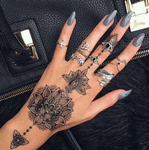 How much would a tattoo cost on my arm. Hands on fleek | Henna tattoo designs, Hand tattoos ...