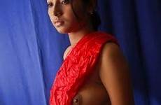 saree nude indian boobs pallu desi under showing model