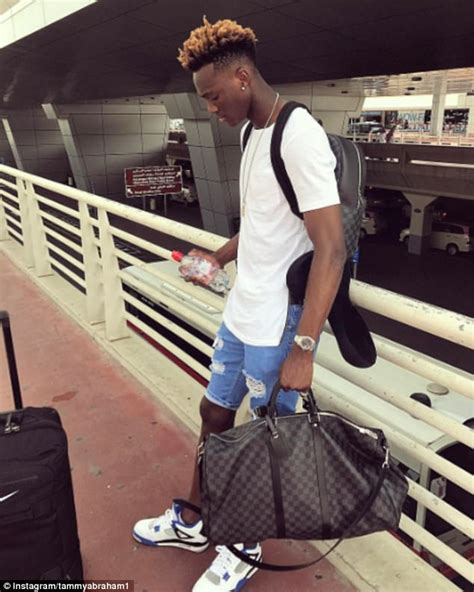 • 2,3 млн просмотров 10 лет назад. Chelsea starlet Tammy Abraham accused over car crash ...