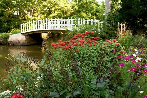Garden plain state bank is listed under banks in garden plain, kansas. Bartlett Arboretum Provides a Lush, Natural Oasis for ...