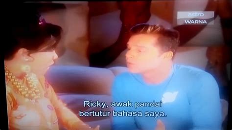 Kang bursts their bubble by declaring he's keeping all the money for himself, closing down pck pte ltd and moving to a seaside bungalow in perth. Ricky Martin's Appearance in Phua Chu Kang series. - YouTube