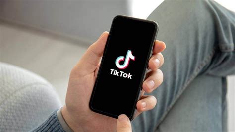 It is a bit different from main tik tok because under age or below 18. TikTok APK + MOD 18.6.5 (Premium/No Watermark) Download