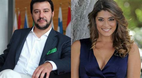 Elisa isoardi y matteo salvini, el pasado marzo. Matteo Salvini ed Elisa Isoardi allo scoperto: baci ...