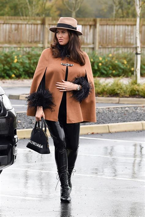 Charlotte dawson has said she's felt the presence of her late father les dawson since she and her partner matthew sarsfield welcomed their son into the world. Pregnant CHARLOTTE DAWSON at La Casa Restaurant in ...