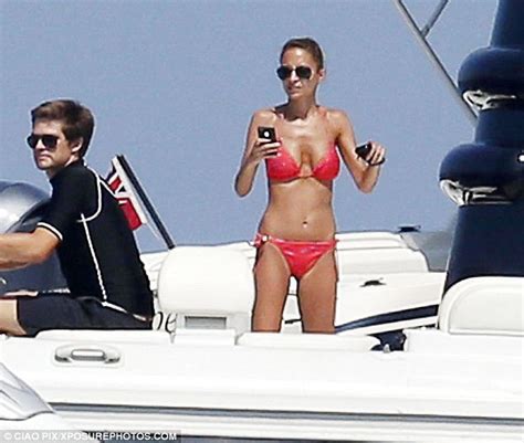 As star has reported, nicole's marriage to rocker joel madden has allegedly been on the rocks as of late following a sexting scandal, but pals reveal that he is a huge fan of her new assets. Nicole Richie continues to flaunt her bikini body on ...