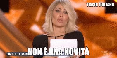 Ordina per una ex coppia protagonista del trono over di uomini e donne sta catalizzando il gossip in queste ore con una feroce litigata trash tramite social. Trash Italiano Grande Fratello GIF - TrashItaliano ...