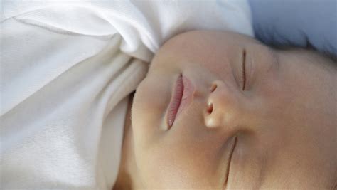Where you live may affect risk of infant deaths from SIDS - CBS News
