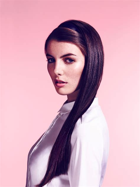 This blonde bob hairstyle can beautifully frame your face and your eyes. Super Sleek Dark Hair