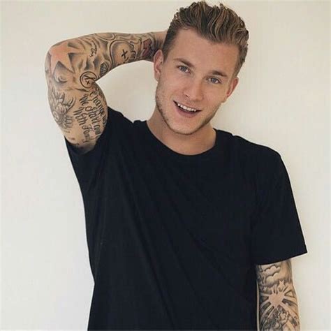 611 588 tykkäystä · 14 890 puhuu tästä. loris karius tattoo | Jugadores de Fútbol | Pinterest ...