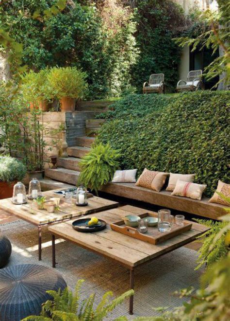 Feb 26, 2021 · to make an outdoor space feel as put together as living room, introduce an outdoor rug and elevated seating like this modern porch swing. 20 Amazing Backyard Living Outdoor Room Ideas