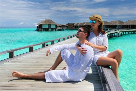 It is one of the largest atolls and is located in the west of the archipelago. 10 Best Islands In Maldives For Honeymoon: Don't Miss!