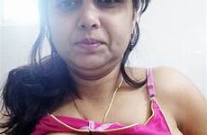sangeetha aunty bhabhi horny