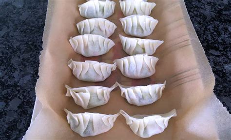 Prepare the pork and prawn filling by slicing the ingredients and then wrapping them with. Prawn Gyoza | Recipe | Cuisine Fiend in 2020 | Gyoza ...