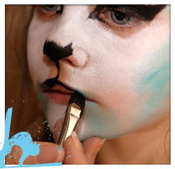 Ver más ideas sobre maquillaje infantil, caras pintadas, maquillaje para niñas. Maquillaje de Gato paso a paso - Pequeocio