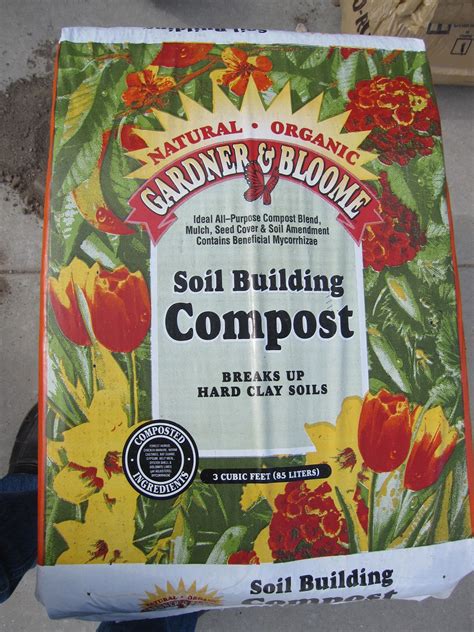 Enjoy the result to your garden, whether on vegetable, fruit, or flower. In My League: Square foot gardening - Soil mix and what ...