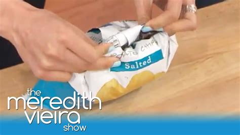 Apr 30, 2021 · how to seal chip bags without a clip usa today. Seal a Bag of Potato Chips Without a Clip! | The Meredith ...