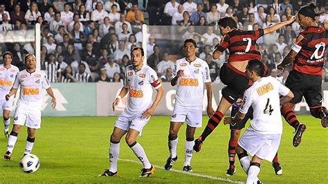 Follow the brazilian série a live football match between santos and flamengo with eurosport. Jornalheiros: Resenha: Santos 4 x 5 Flamengo