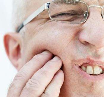 Kalau gigi kamu berlubang, coba obat sakit gigi berlubang ini, yuk! Petua Ubat Sakit Gigi Berlubang | Chef Hairul HIssam