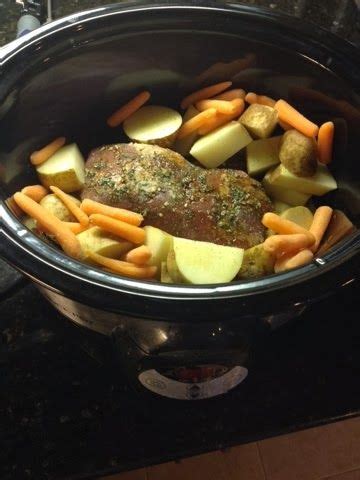 Our unique roast seasoning that can be prepared in under 3 minutes using your crock pot. blogger-image-1023434528.jpg 360×480 pixels | Pork roast ...