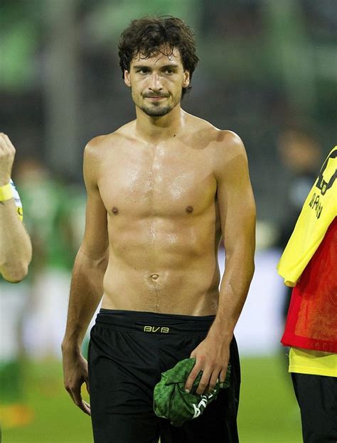 Things got loud and aggressive at the anthony joshua vs. Giulia-Lena Fortuna: Mats Hummels geht zum FC Bayern München!