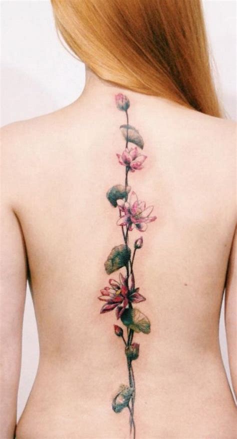 I tattoo che rappresentano il fiore di loto hanno un significato spirituale molto profondo e legato alla natura del fiore. Disegni Fiori Tattoo : Fiori Tattoo / Una fantastica ...