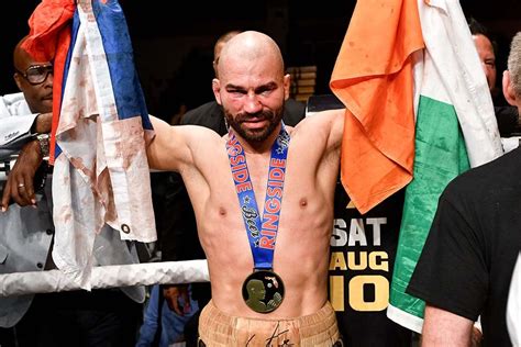 Born august 11, 1986) is a russian professional mixed martial artist and boxer based in ireland, who previously competed in the featherweight division for the. Артём Лобов хочет получить бой против именитого боксёра ...