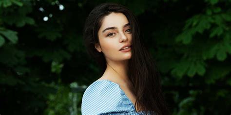 Ayca aysin turan biography 2020 age height weight net worth dating career boyfriend biography don't forget to subscribe our. Ayça Ayşin Turan Kimdir? Kaç Yaşında ve Nereli