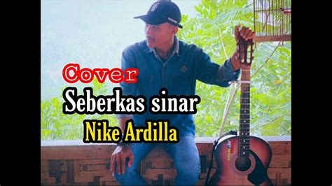 Gaya rambut bob pendek yang jadi ciri khas nike ardilla via www.cantika.com. Vidio pendek Seberkas sinar Cover_Nike-Ardilla. - YouTube