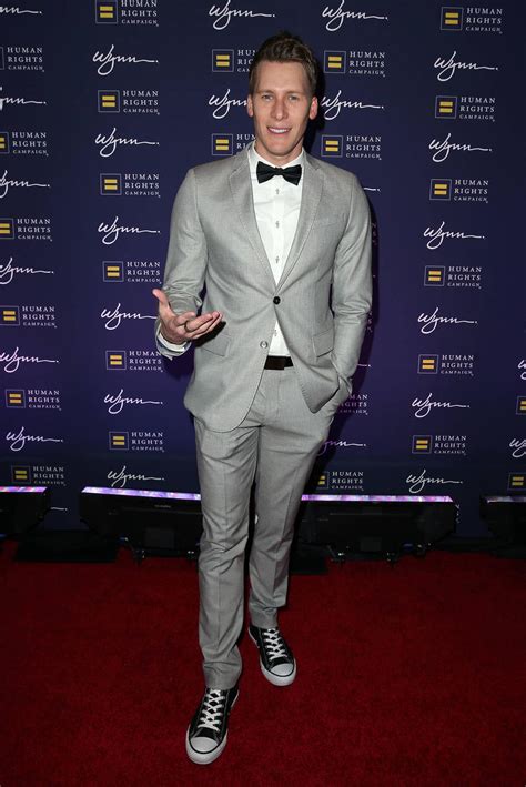 He won the academy award f. Dustin Lance Black | Dustin Lance Black To Wed After Tom ...