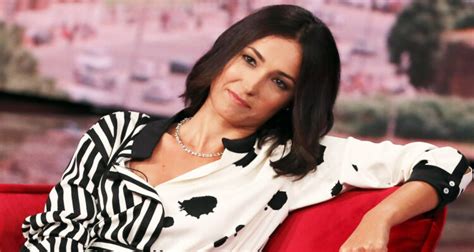 Caterina balivo miss italia 1999. Caterina Balivo: "dopo Miss Italia sono andata in analisi ...