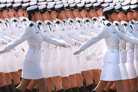 Sergeant who didn't want to deploy to bosnia so he. Chinese Army Posted Pics Of Their Female Soldiers In Mini ...