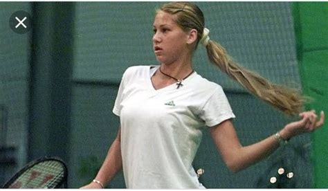 Paul allen's girlfriend leigh collier is the current title holder. Pin by Ward on Claudia schiffer | Anna kournikova, Mens ...