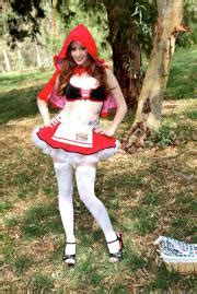 Little red riding hood's mother says: Brazzers Nikki Rhodes - Little Red Riding Whore x2500 x678