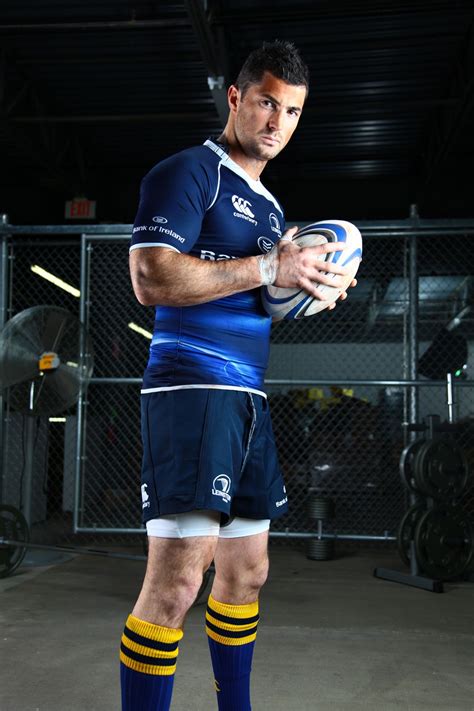These guys easily rival nfl players. Rob Kearney - fantastic player | Rugby boys, Rugby players ...