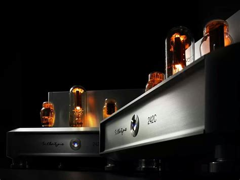 In great amounts or numbers: Mono and Stereo High-End Audio Magazine: Silbatone ...