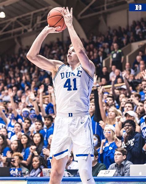 College basketball basketball court duke blue devils freshman congratulations history historia freshman year. Pin by Sandy Osborne Hill on Duke Blue Devils | San francisco basketball, Basketball scoreboard ...