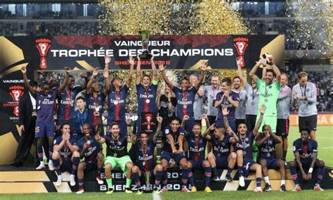 La supercoppa di francia è del lille, il primo titolo stagionale francese se l'aggiudicano i campioni in carica della ligue 1. Supercoppa di Francia, trionfo PSG col Monaco: è il primo ...