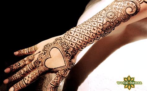 Enjoy your henna with us! Best Henna Tattoo Studio in Orlando Florida: 407-900-8141 ...