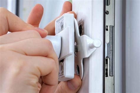 Are you experiencing issues with your garage door? Composite and uPVC door lock repair near me