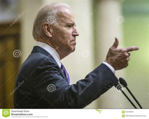 The new us president called for unity after the violent riot that took place at the capitol hill, stating that the will of the people had been heeded. USA Rozpusta - Prezydent Joseph Biden W Verkhovna Rada ...
