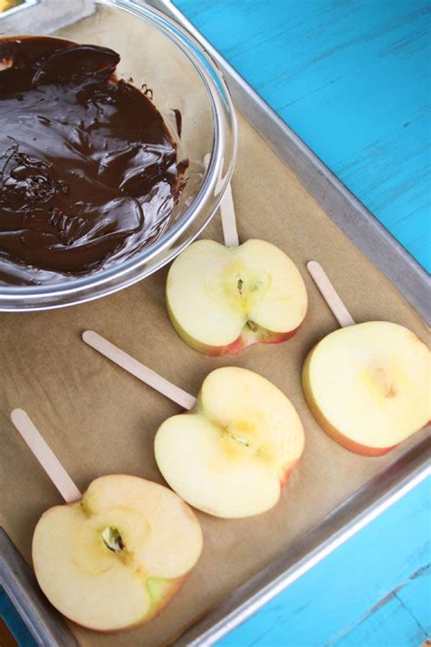 This link is to an external site that may or may not meet accessibility. Chocolate Turtle Apple Slices | Recipe | Chocolate turtles