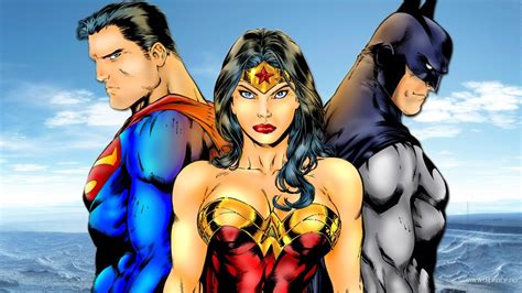 There are full spoilers in the comments below so be warned. Wonder Woman In Superman VS Batman Movie - YouTube